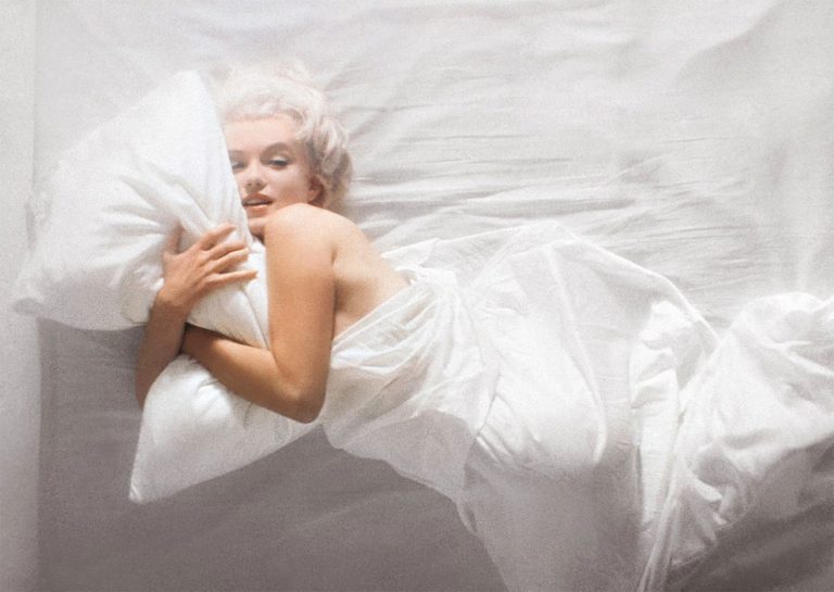 В постели с Мэрилин: за кулисами интимной фотосессии актрисы