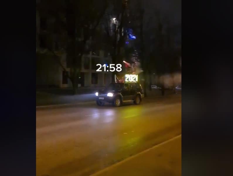Во время фейерверка один мужчина серьезно повредил глаз, а другой обжег лицо