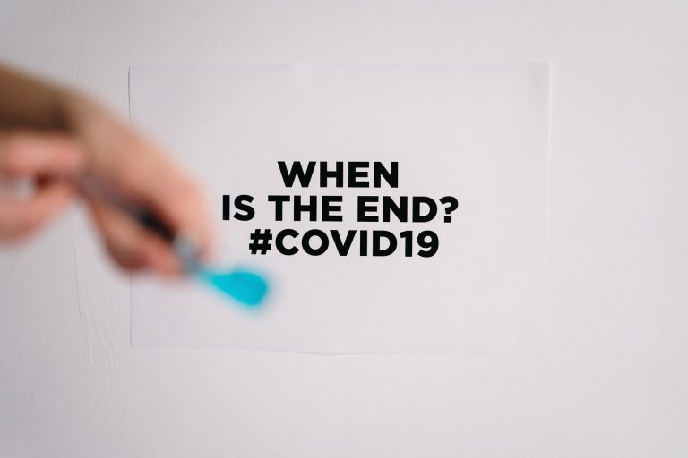 ВОЗ: мир не сможет достичь коллективной иммунизации от COVID в 2021 году