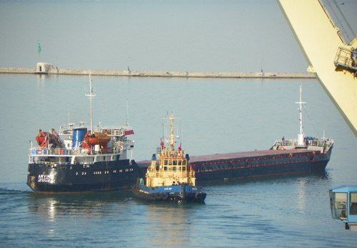 Российский сухогруз затонул у берегов Турции, возможная причина — плохая погода