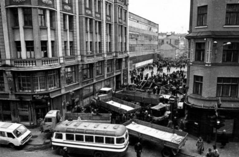 30-я годовщина баррикад 1991 года: Ринкевич благодарит мир за поддержку свободы Латвии