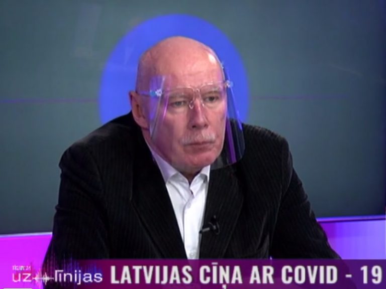 Апинис признал ошибку: не думал, что будут так много умирать от COVID