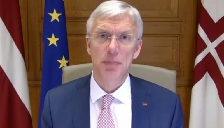 Кариньш: о смягчении COVID-ограничений можно будет думать только весной