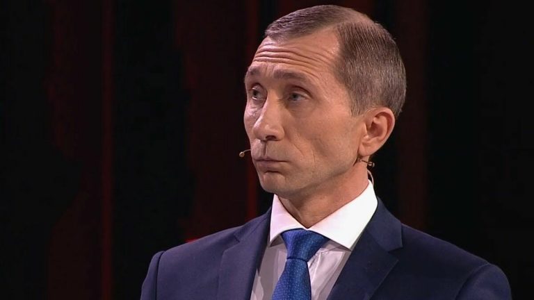 «Не хотел признавать оккупацию»: Путин из Comedy Club рассказал, почему не получил гражданство Латвии