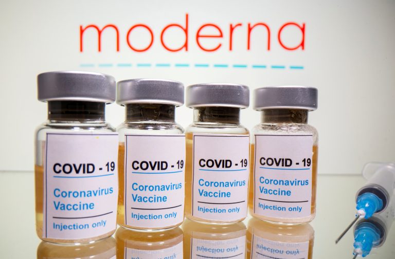 В ЕС одобрили вакцину от COVID компании Moderna