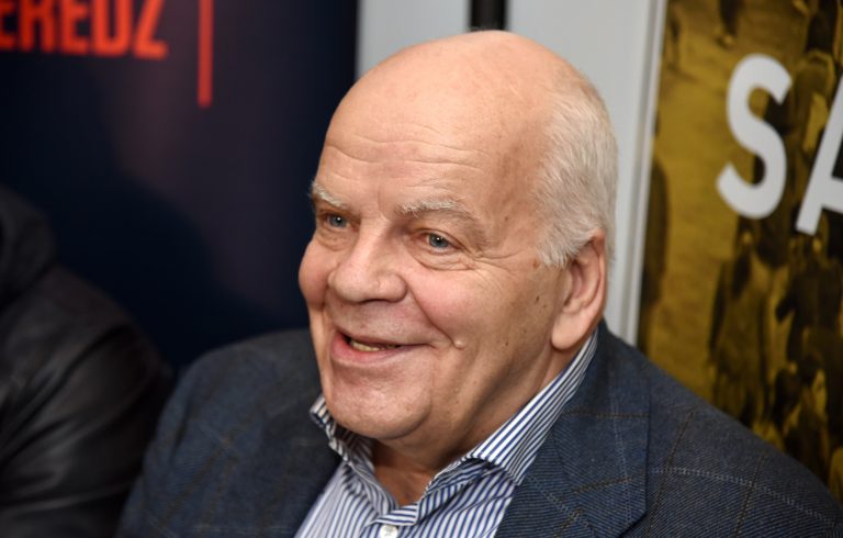 «Жаль, что Шекспир написал всего одну пьесу для 75-летних!»: у легендарного Арниса Лицитиса – юбилей