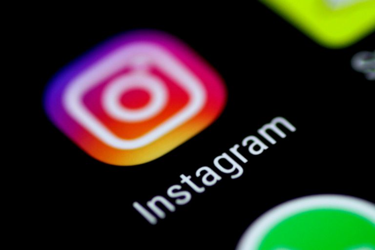 Instagram будет удалять страницы за оскорбительные личные сообщения