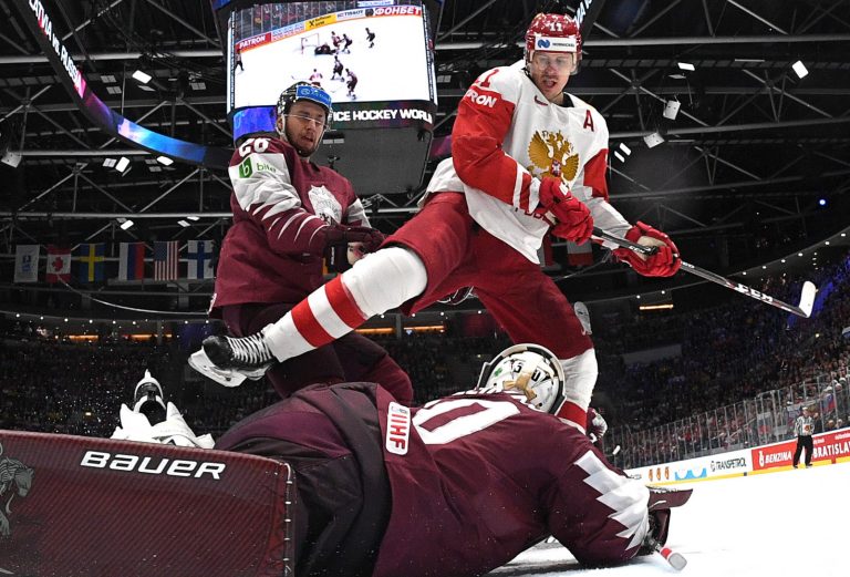 Глава IIHF хотел перенести ЧМ по хоккею в Россию, Латвии помог международный суд