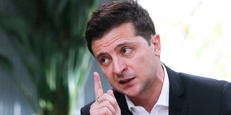 Украинская оппозиция инициирует импичмент Зеленскому