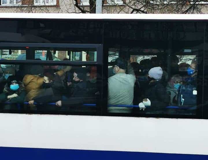 Глава Минздрава объяснил скачок заболеваемости COVID: высокая активность жителей