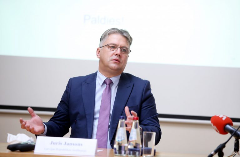 Юрис Янсонс в третий раз стал омбудсменом