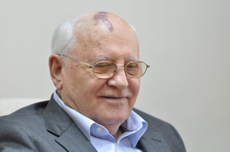 Михаилу Горбачеву исполнилось 90 лет