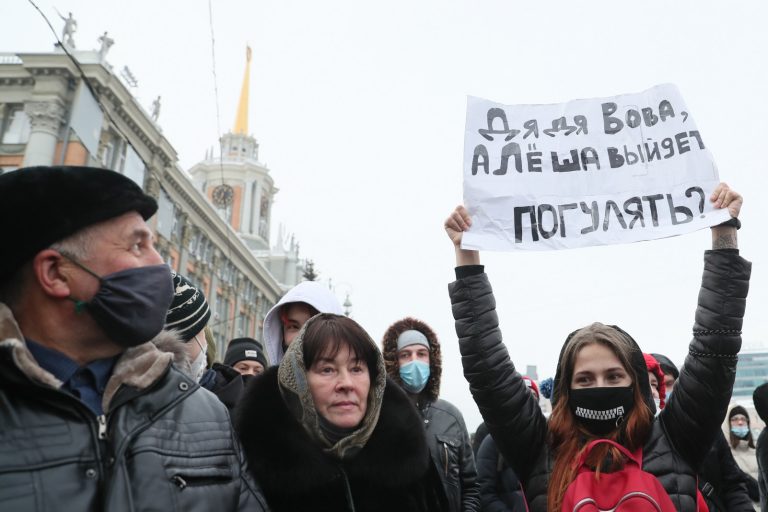 На митинг «Свободу Навальному!» готово выйти почти 150 тысяч человек
