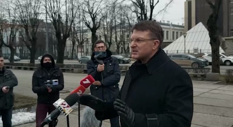 «У Латвии будет профессиональное правительство!»: Шлесерс создаст партию и пойдет на выборы в Сейм