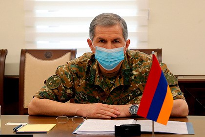 СМИ: правительство Армении готовится арестовать главу Генштаба