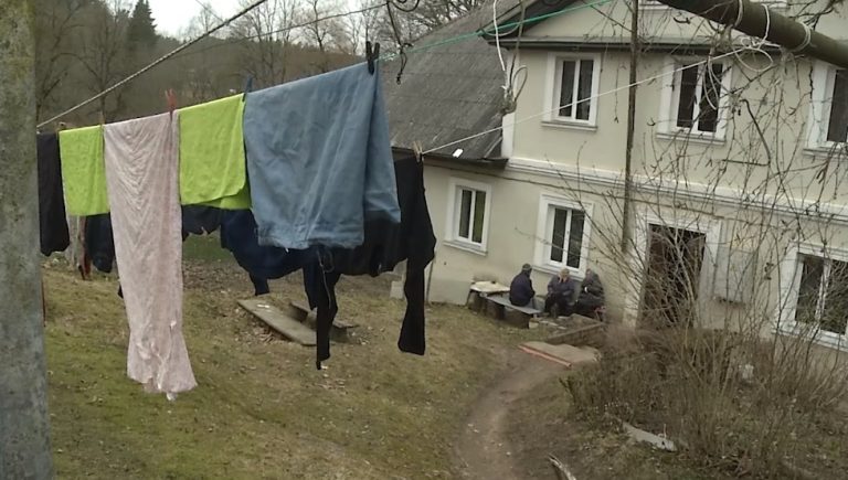 «Схватил топор и ударил по затылку»: подробности кровавого конфликта в Тервете (ВИДЕО)