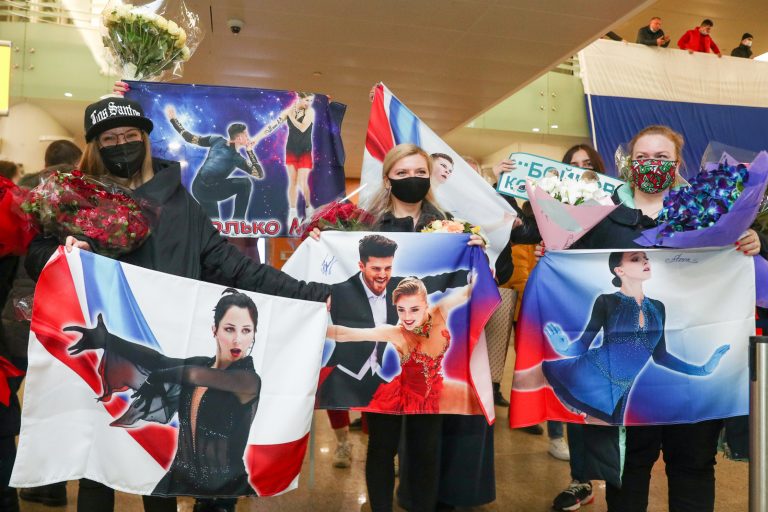 Впервые в истории пьедестал чемпионата мира достался фигуристам России
