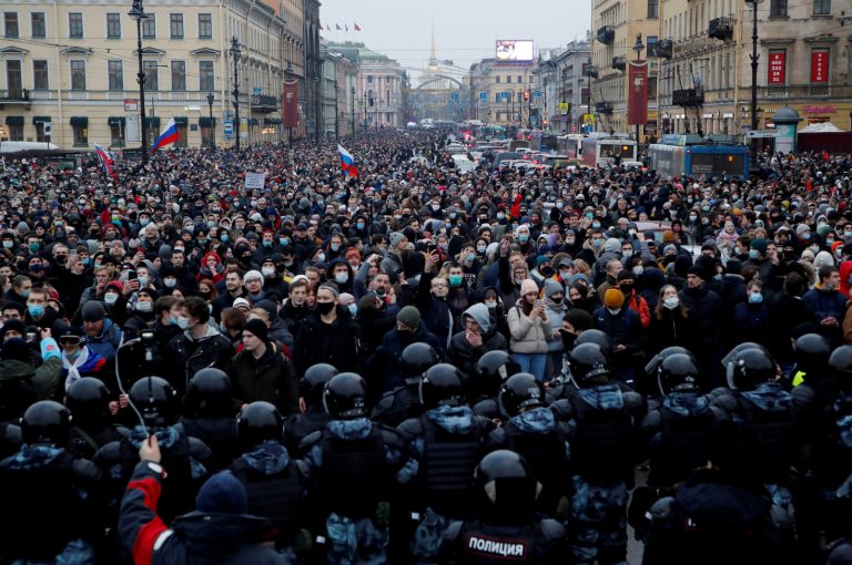 Команда Навального объявила о всероссийском митинге 21 апреля