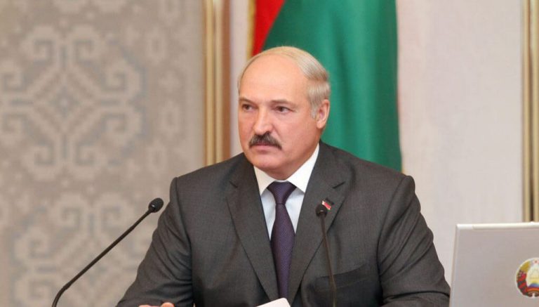 КГБ Беларуси заявил о задержании людей, планирующих покушение на Лукашенко