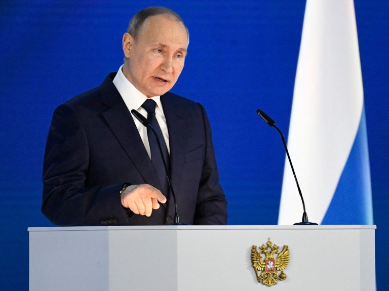 «Цеплять Россию — новый вид спорта»: Путин обещает адекватный ответ на провокации