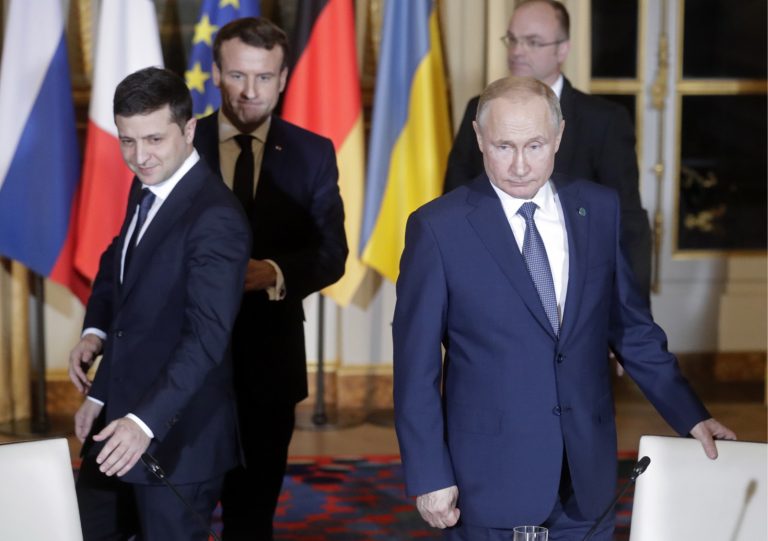 Украина начала подготовку к встрече Путина и Зеленского