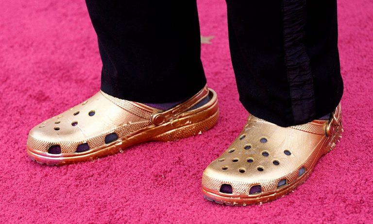 Казалось бы, при чем здесь «Оскар»: после церемонии продажи Crocs выросли на 64%