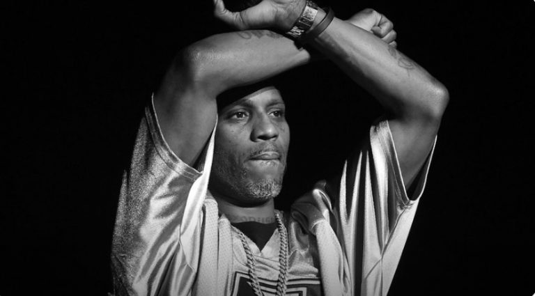 Умер культовый рэпер DMX