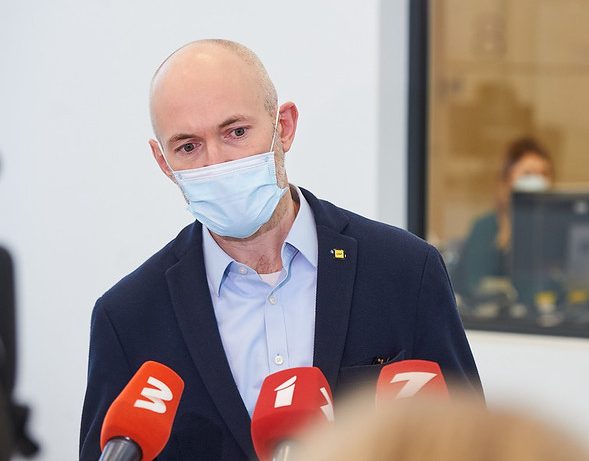 Павлютс не видит причин для отмены ЧМ по хоккею