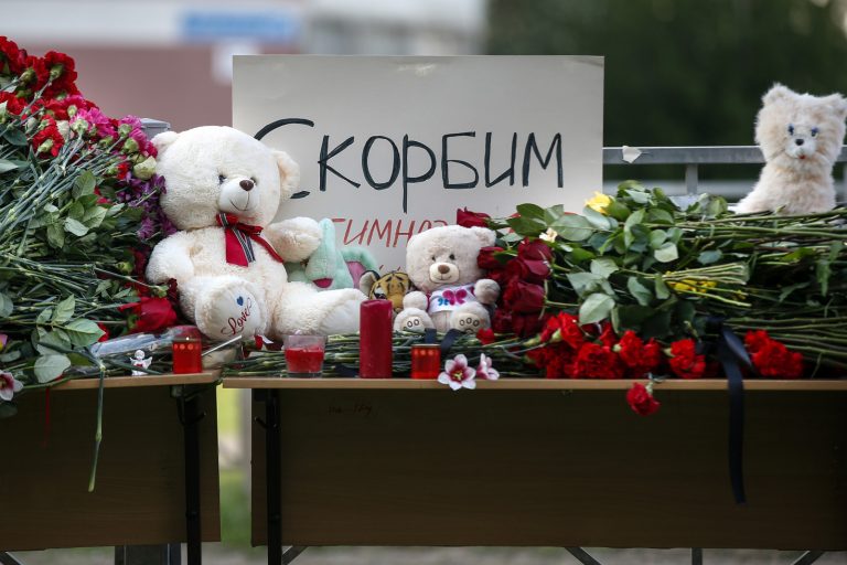 КОРОТКО О ГЛАВНОМ-2: трагедия в Казани, Ближневосточное обострение, подозреваемый замначальника Госполиции