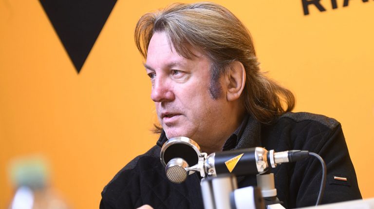 Юрил Лоза решил засудить шоу «Голос»