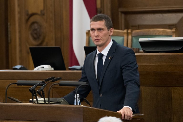 Прокуратура просит оштрафовать депутата Сейма Юрашса на 12 500 евро