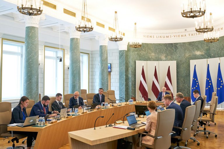 Впервые за долгое время все министры соберутся очно
