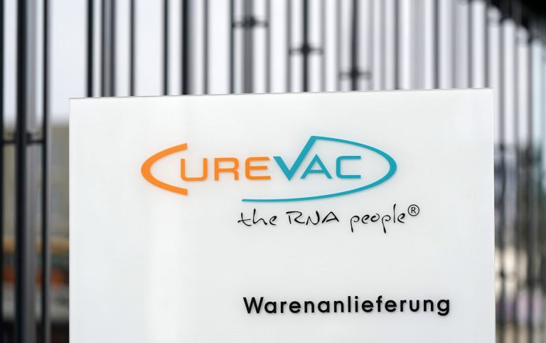 Немецкая вакцина CureVac не прошла промежуточные испытания