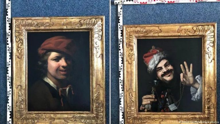 В Германии в полицию передали две старинные картины, найденные в мусорке