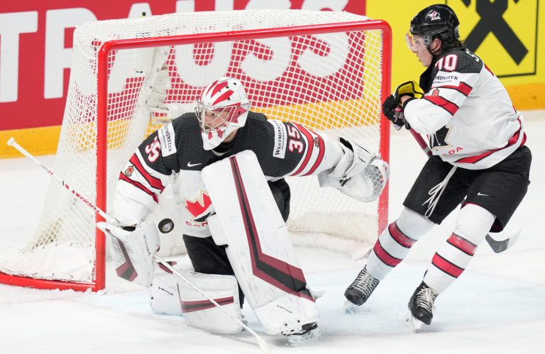 «Мы помогли канадцам победить»: спортивный журналист об итогах ЧМ для Латвии