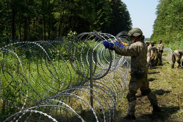 Беларусь не против стены, которую собирается строить Литва