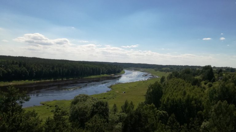 Погода на вторник: слабый ветер, температура до +26