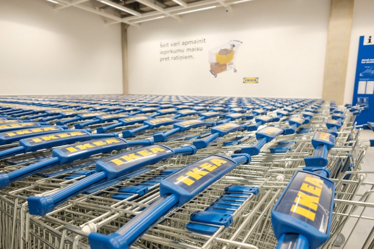 В рижском магазине IKEA открылся пункт вакцинации