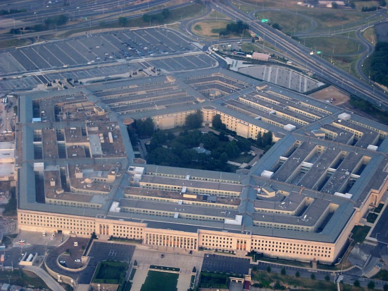 Пентагон собирается эвакуировать весь состав посольства США в Кабуле