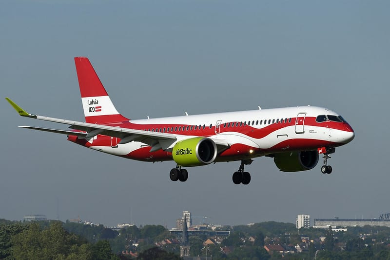 Линкайтс: государство вложит в airBaltic еще 90 миллионов евро, но это — не подарок