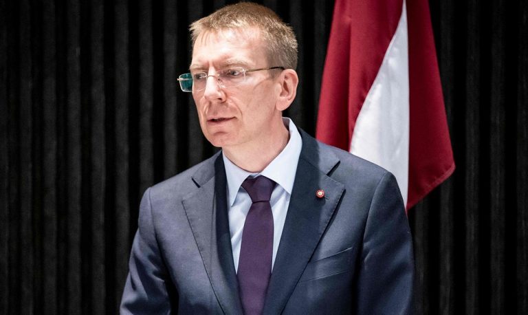 Ринкевич поблагодарил демократическую Россию за борьбу с «Империей зла — Советским Союзом»