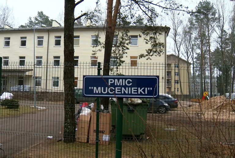 Скончался заболевший COVID беженец из «Муцениеки»