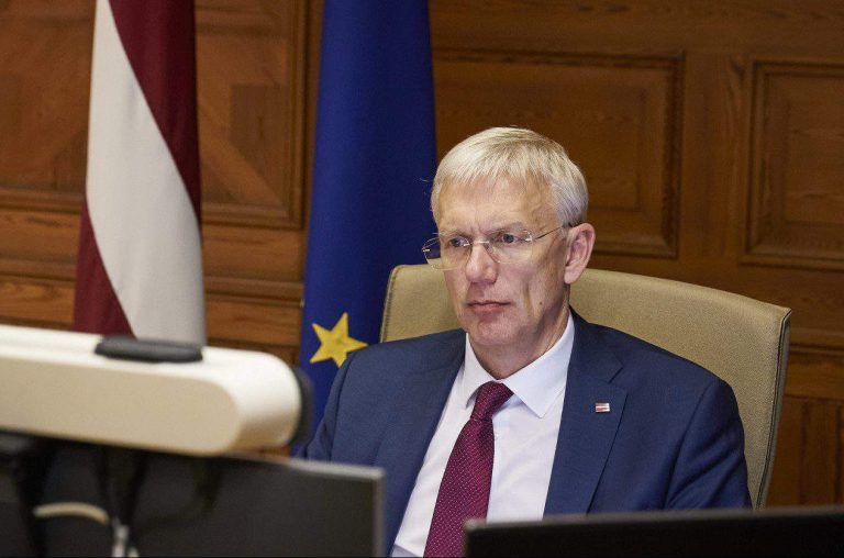 Кариньш: сейчас среди невакцинированных бушует эпидемия COVID