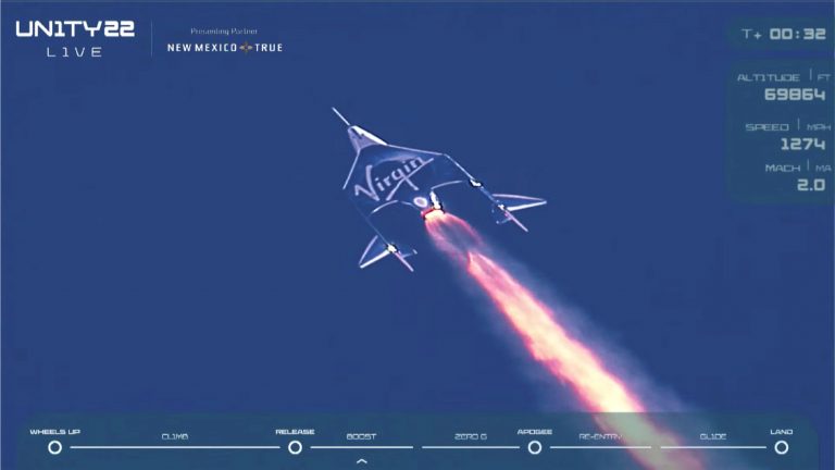 Virgin Galactic открыла продажу путевок в космос стоимостью до 400 000 евро