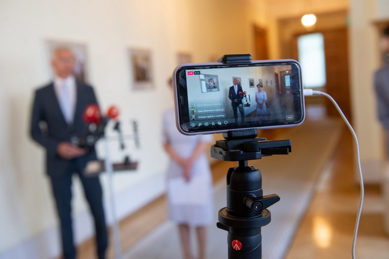 Сегодня коалиционные партии обсудят COVID-лотерею и сохранение повышенных стипендий