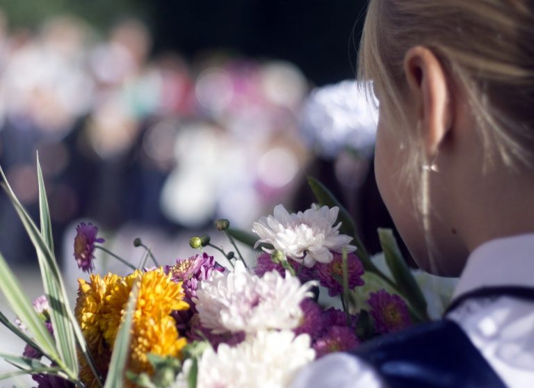 218 тысяч учащихся в 672 заведениях: в Латвии начался новый учебный год