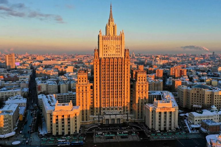 МИД России заявил США о недопустимости вмешательства в выборы