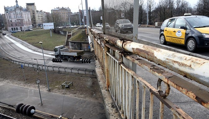 Госконтроль: Рига не справляется с ремонтом мостов