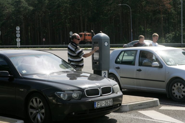 Решено: проезд в Юрмалу будет платным всегда