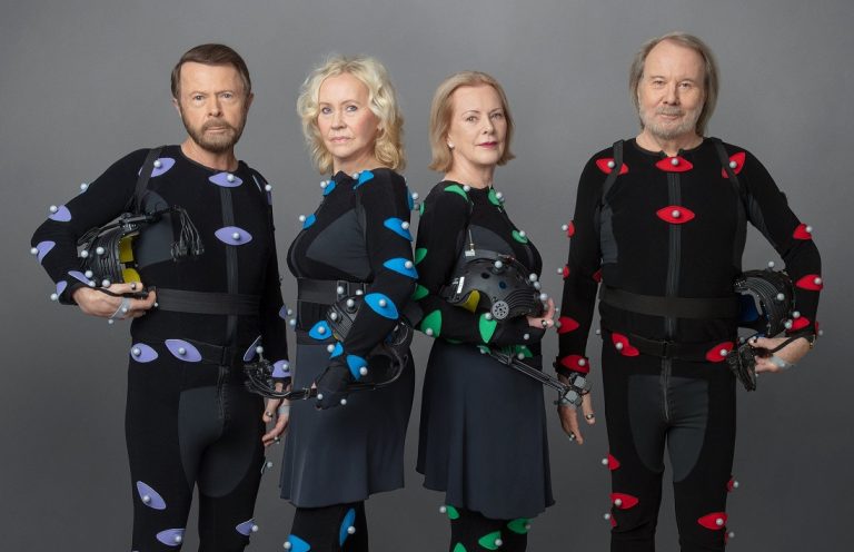 ABBA представили две новые песни перед виртуальным концертом (ВИДЕО)